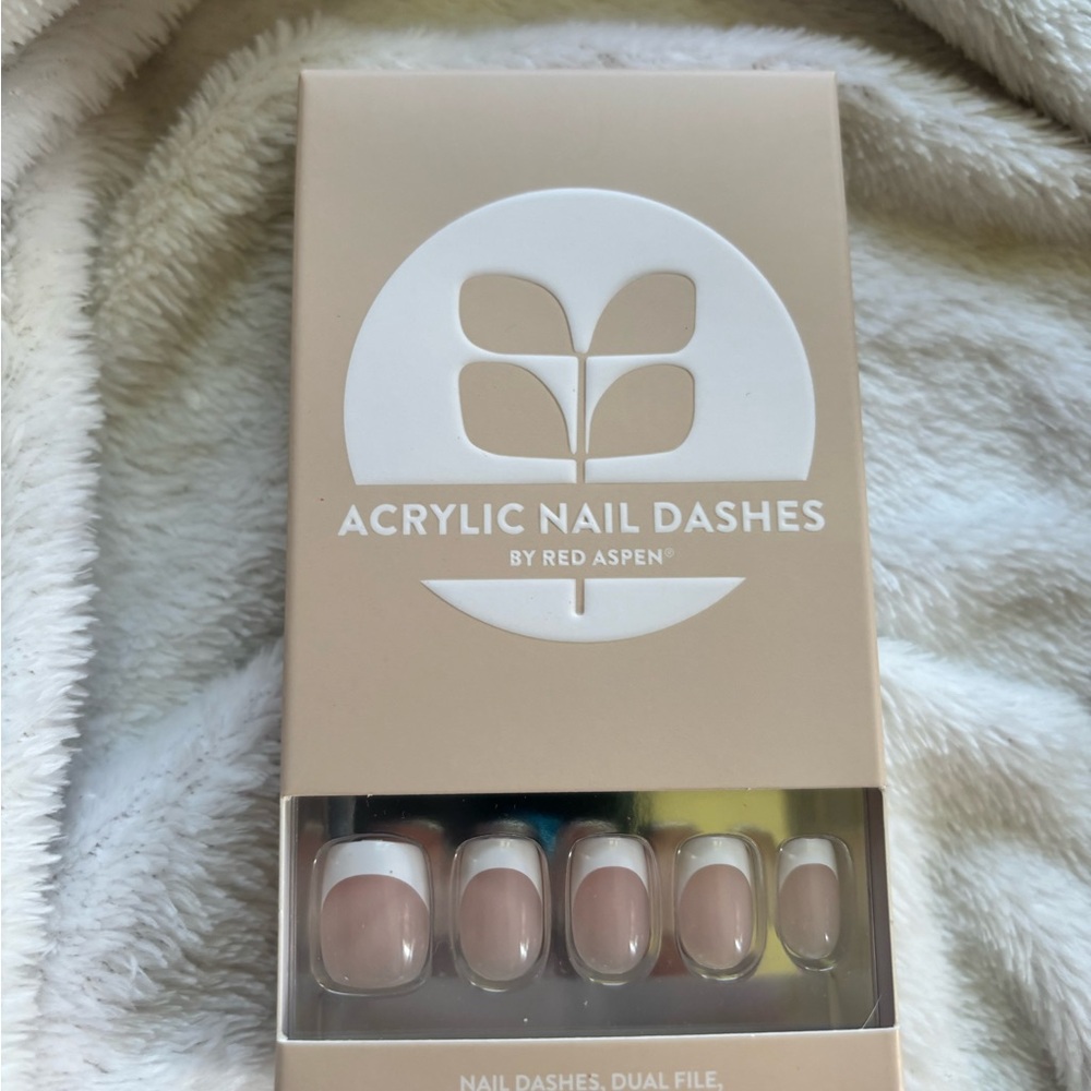 Red aspen Acrylic Nail Dashes - reliable rozlyn